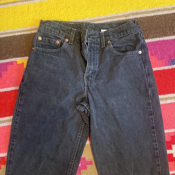 Authentic Levi’s 90s mom jeans high waist tapered - Picture 2 of 8